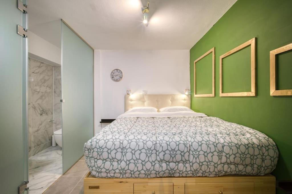 אתונה Modern Boutique Apartment מראה חיצוני תמונה